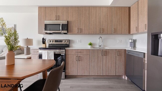 Photo - 1025 E 25th St Unit 613