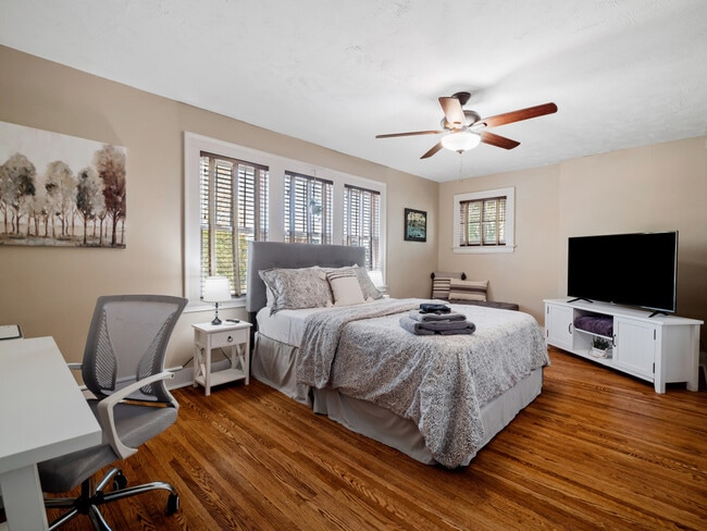 Photo - 3254 West Blvd Unit ID1061042P