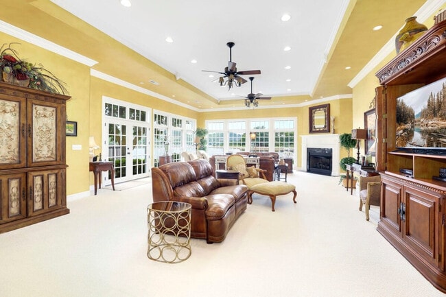 Building Photo - 18436 Ponderosa Dr Unit ID1221886P