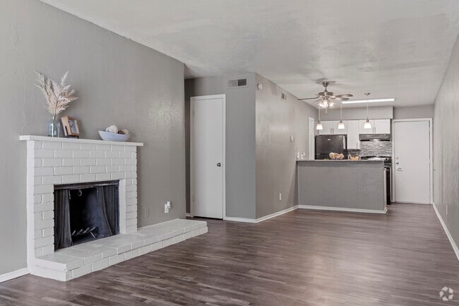 Interior Photo - Monaco Valley