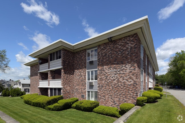 Warren Apartments - Warren Apartments