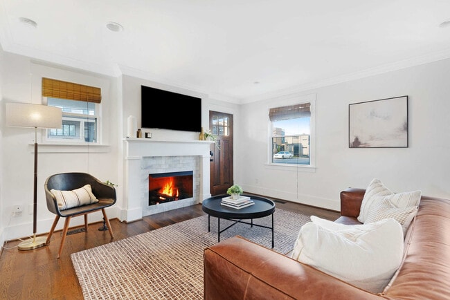 Photo - 1701 Neal Terrace Unit ID1043929P