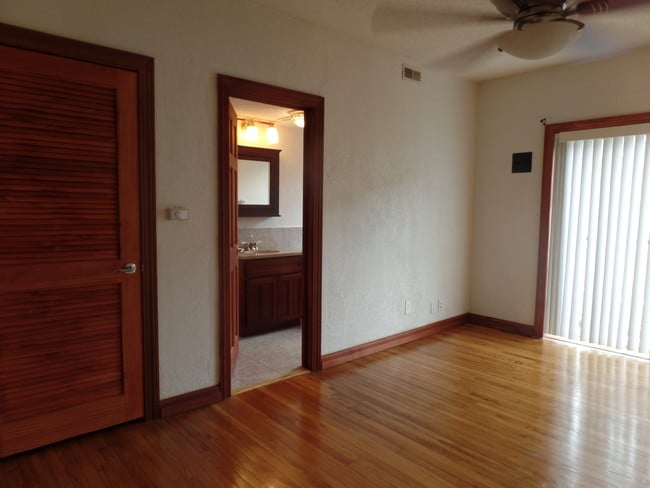 Photo - Gallery Central West End