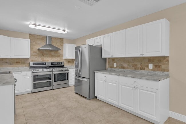 Photo - 6113 Yucca Dr