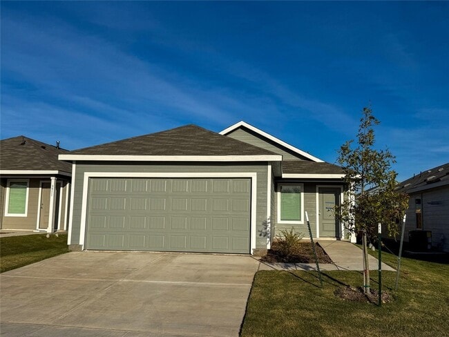 Photo - 3915 Selawik St