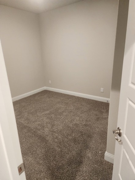 Photo - 1600 Razorbill Rd