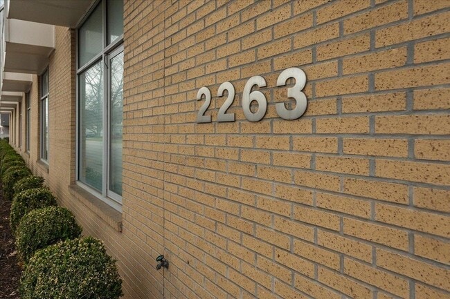 Photo - 2263 Young Ave Unit 212
