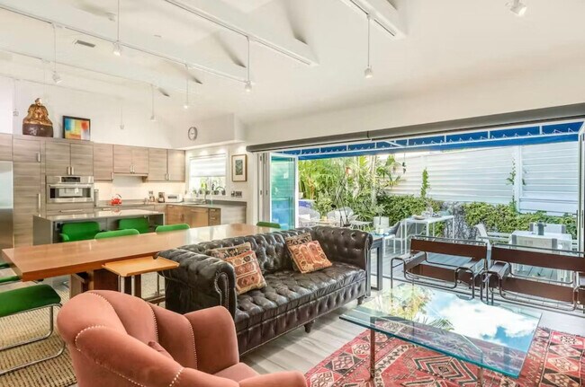 Photo - 629 Elizabeth St Unit ID1297833P