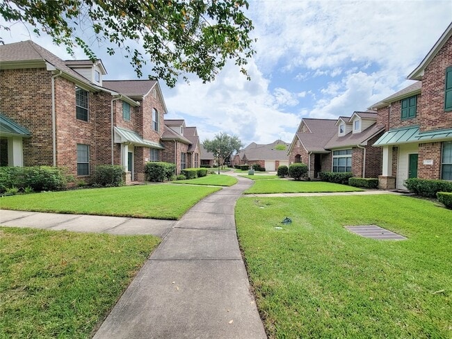 Photo - 206 Whispering Ridge Terrace