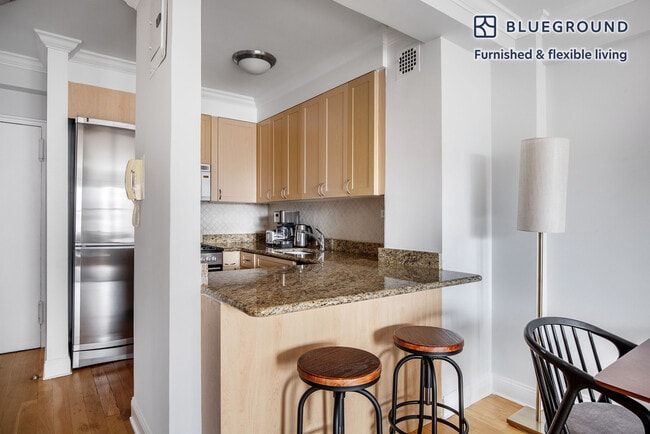 Photo - 41 Park Ave Unit FL11-ID1282