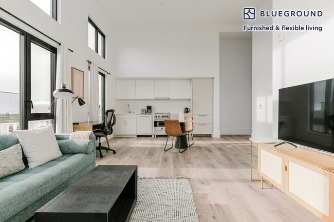 Photo - 1288 Howard St Unit FL5-ID1909