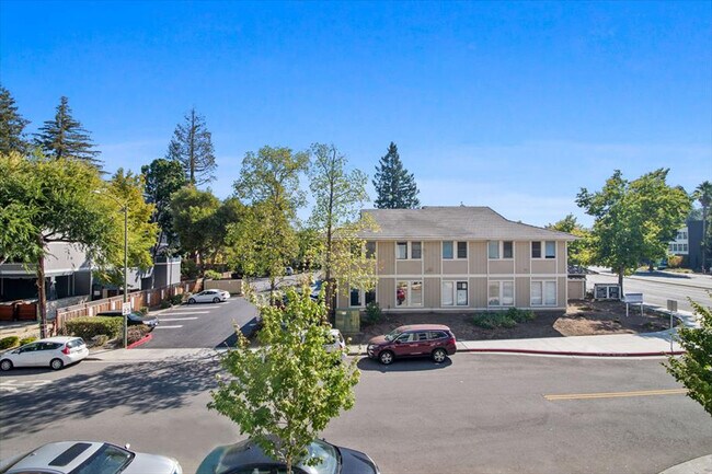 Building Photo - 1734 W El Camino Real Unit SI ID1039965P