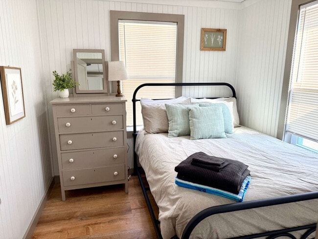 Photo - 2 Island Path Unit ID1312383P