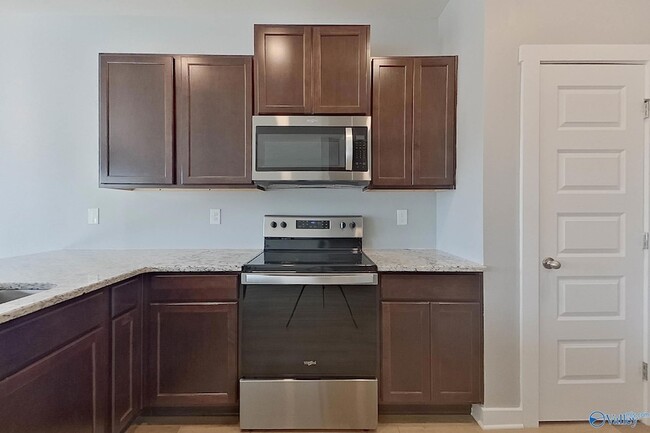 Photo - 6107 Stonewater Ct