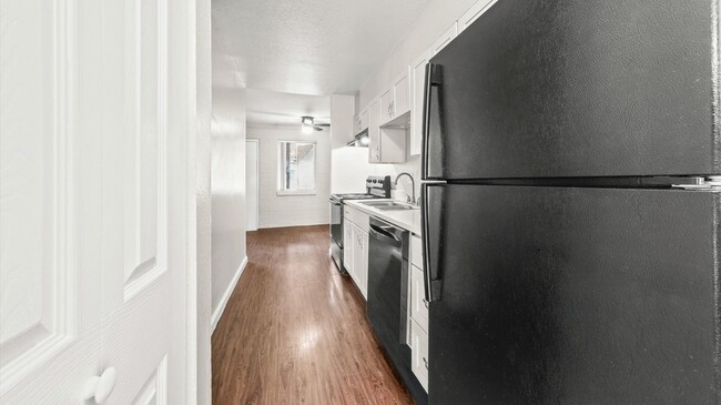 Building Photo - Augusta Apartments