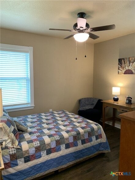 Photo - 952 Fannin Loop