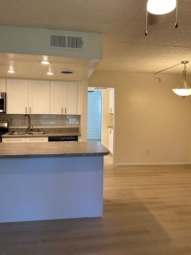 Photo - Oasis in the City