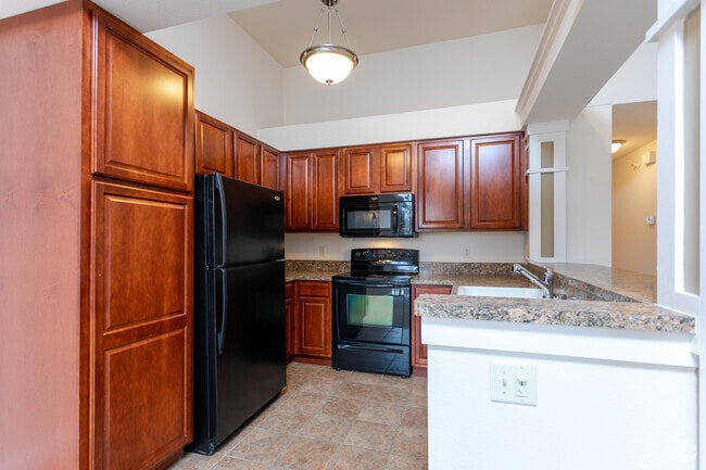2BR, 2BA - The Orchard Apartments