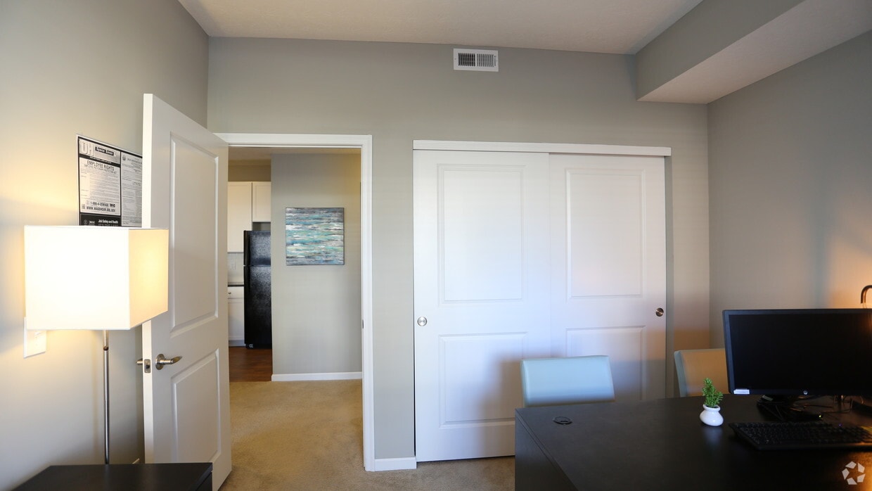 Floor Plan - Overlook