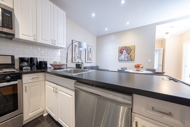 Photo - 230 W 113th St Unit ID1032010P