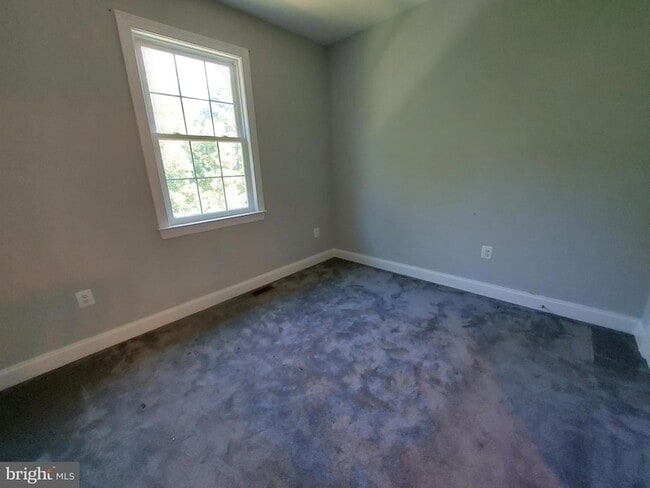 Photo - 1056 Rye Dr