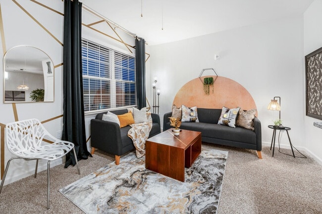 Building Photo - 637 Wildlight Ave Unit SI ID1531860P