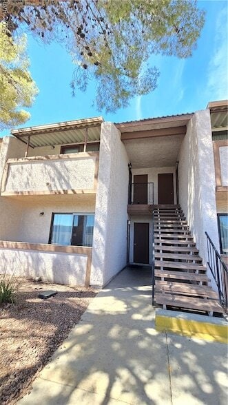 Building Photo - 5262 Osman Ct Unit 48