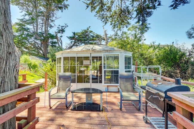 Photo - 494 6th St Unit ID1307627P