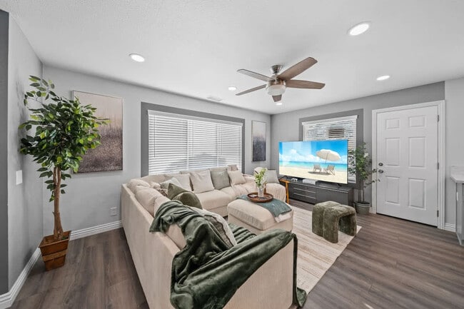 Photo - 10983 Parkdale Ave Unit SI ID1465011P