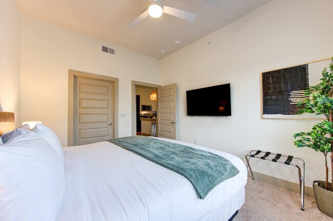 Photo - 18210 Park Row Blvd Unit SI ID1380764P