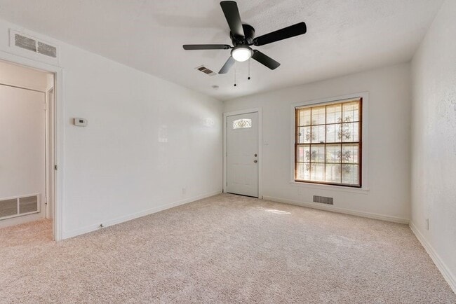 Photo - 1233 Marion Ave