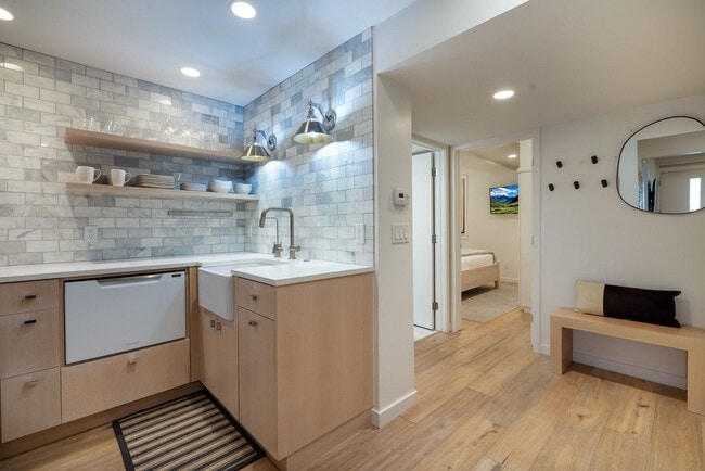 Photo - 800 S Mill St Unit ID1030154P