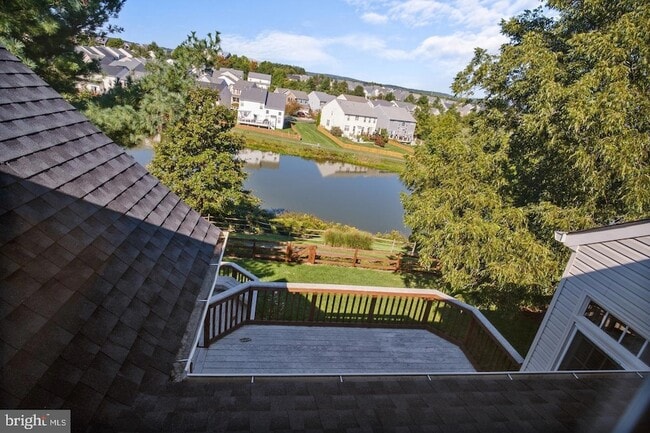 Photo - 211 Park Gate Dr SE