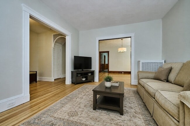 Photo - 36 Granville Rd Unit 1