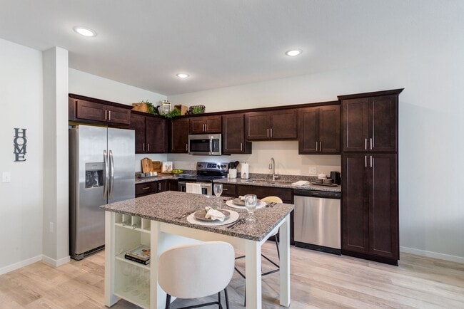Photo - Anchor View Apartments