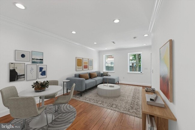 Building Photo - 2630 E Harold St