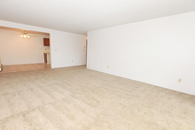 Photo - Summerhill Apartments