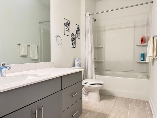 Photo - 525 Parkway Dr NE Unit SI ID1299394P