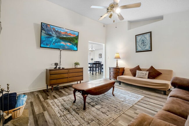 Photo - 1870 Mary Ellen Dr Unit ID1319924P