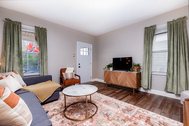 Photo - 5336 Northrup Ave Unit ID1314621P