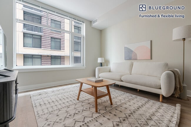 Building Photo - 4924 St Elmo Ave Unit FL6-ID1071