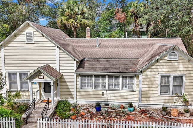 Photo - 204 NE 3rd Ave Unit ID1359117P