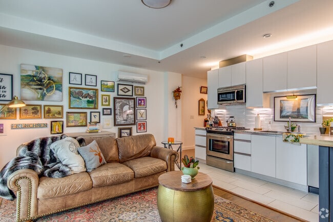 1BR, 1BA -710SF - The Meridia Apartments