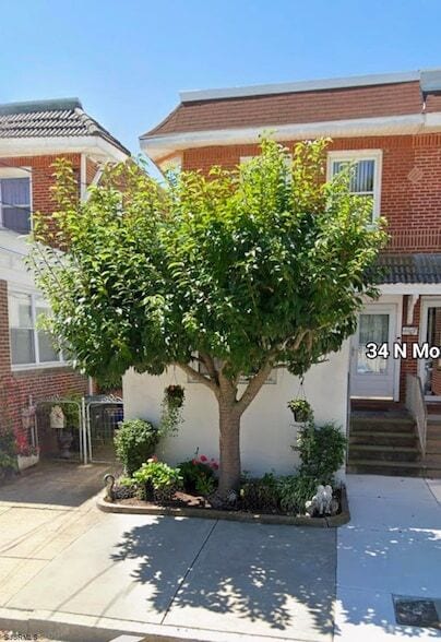 Photo - 34 N Montgomery Ave