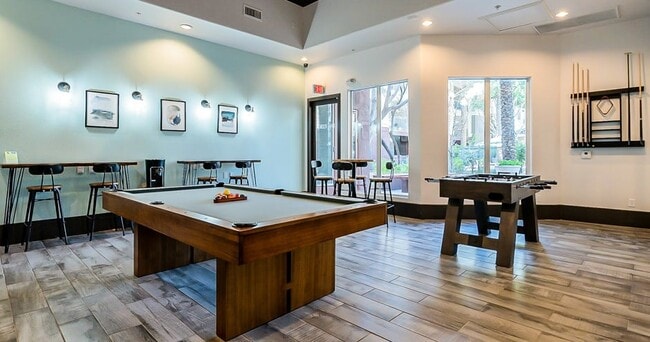 Photo - Estates on Maryland Apartments