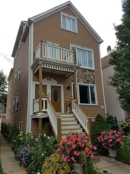 Photo - 2977 N Lawndale Ave Unit 2