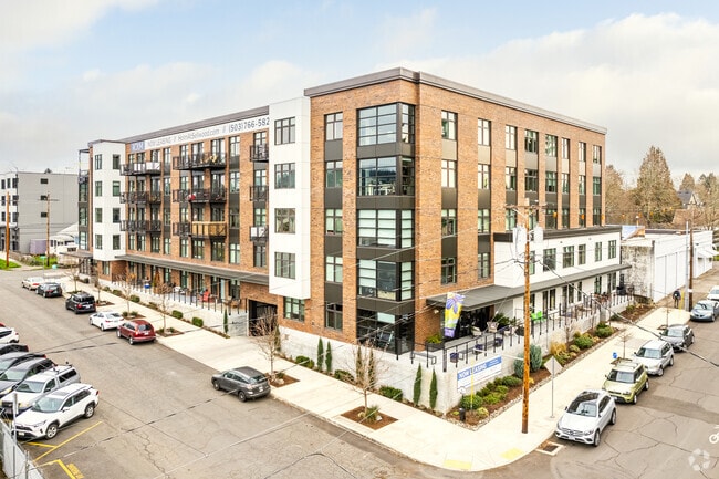 Exterior - Holm at Sellwood