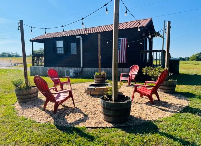 Photo - Karagan Cottage & Hudson's Boat House