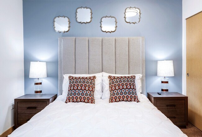 Photo - 1801 S McClellan St Unit ID1284572P