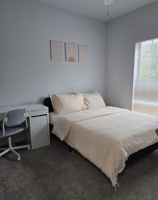 Photo - 911 W 22nd St Unit ID1318670P